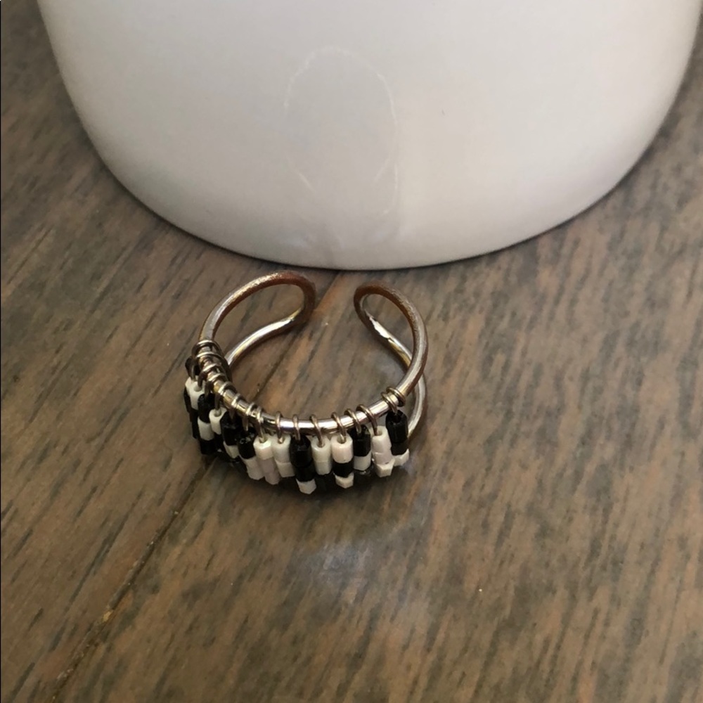 Ajustable size ring